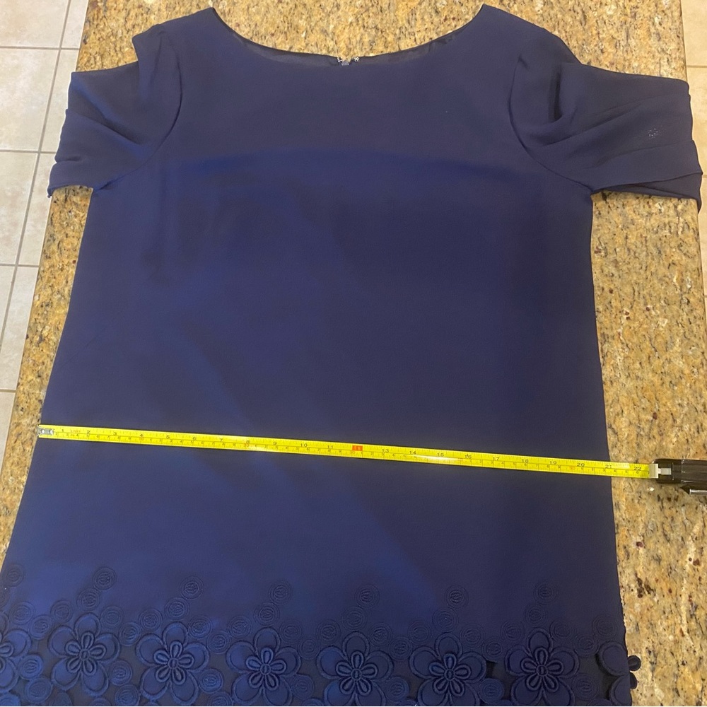 Tahari Arthur S Levine Dress - Picture 7 of 13
